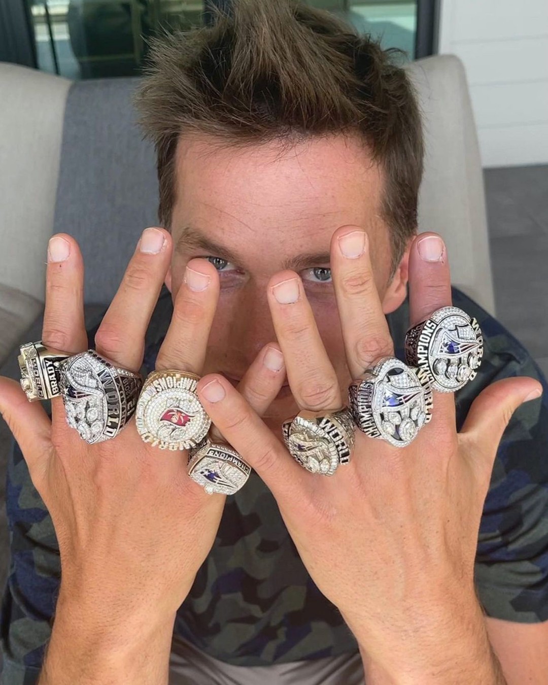 Patriots' Super Bowl ring contains 28-3 reference - Sports Illustrated
