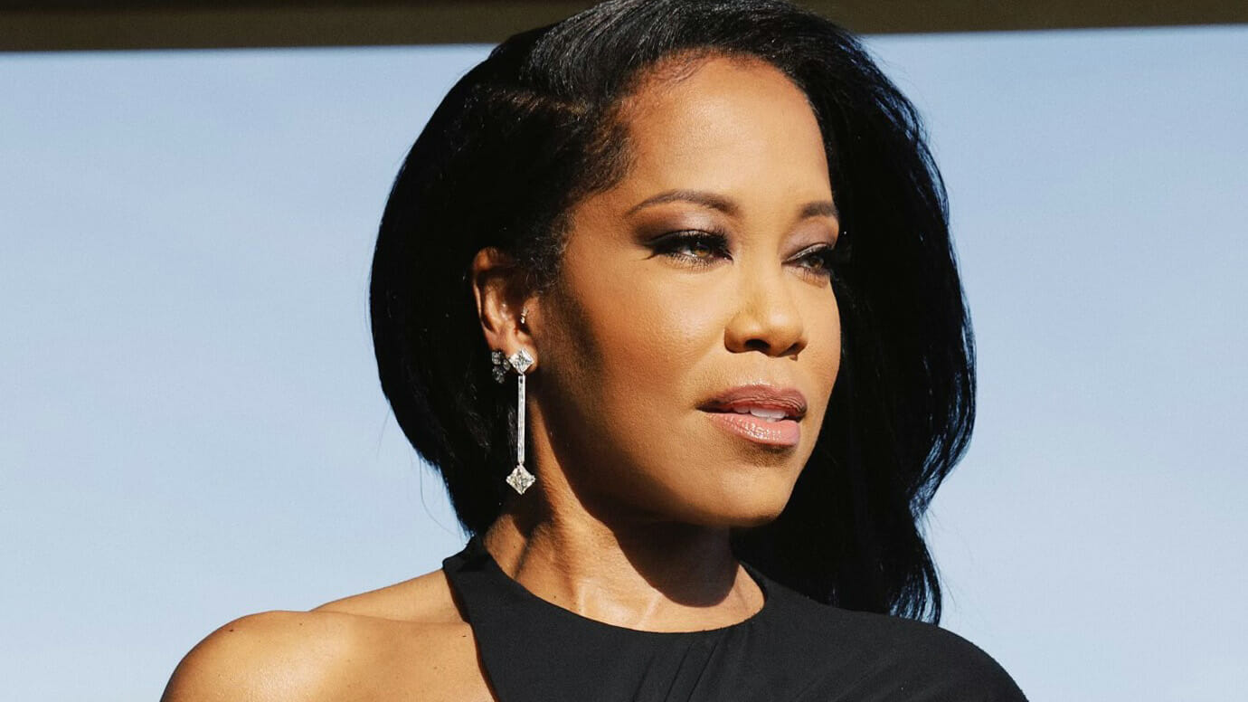 Behind-the-Scenes Look at Regina King's Golden Globes Style