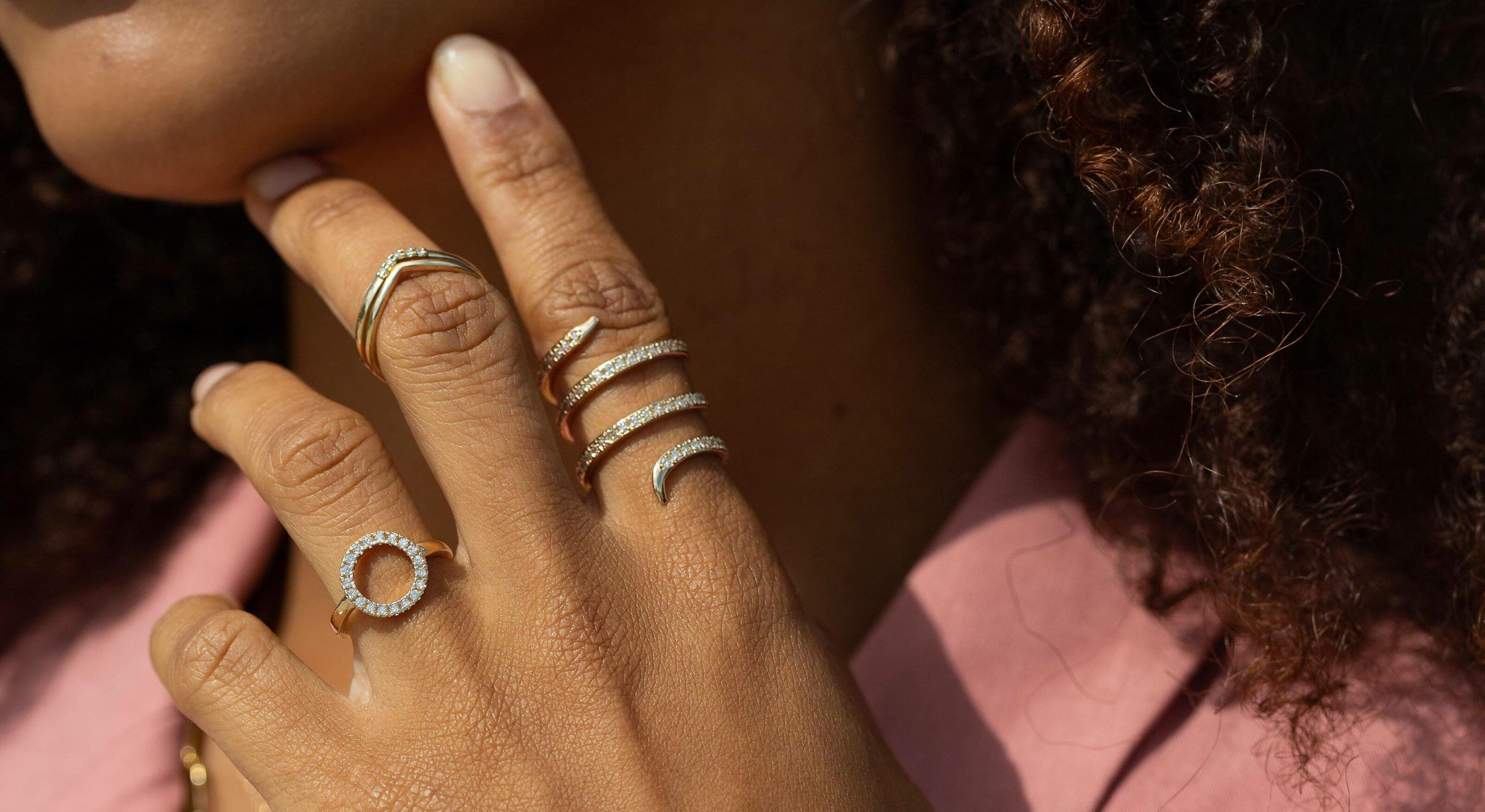 18 stunning jewelry gifts at every price point