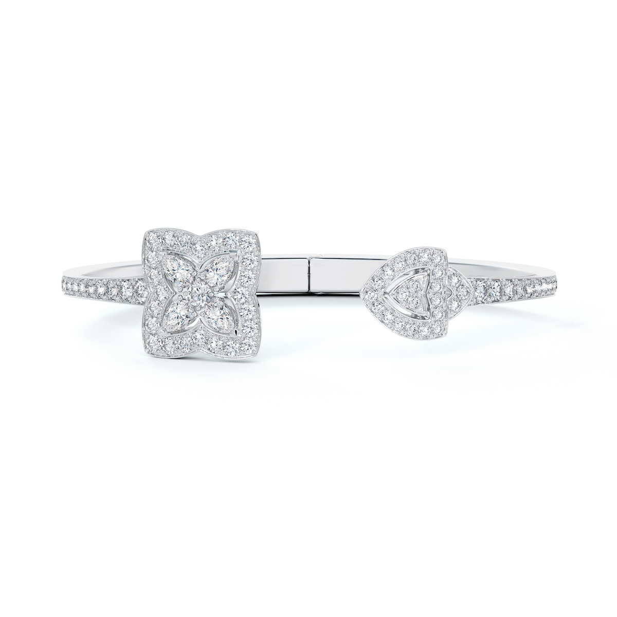 De Beers Jewellers Enchanted Lotus Diamond Ring