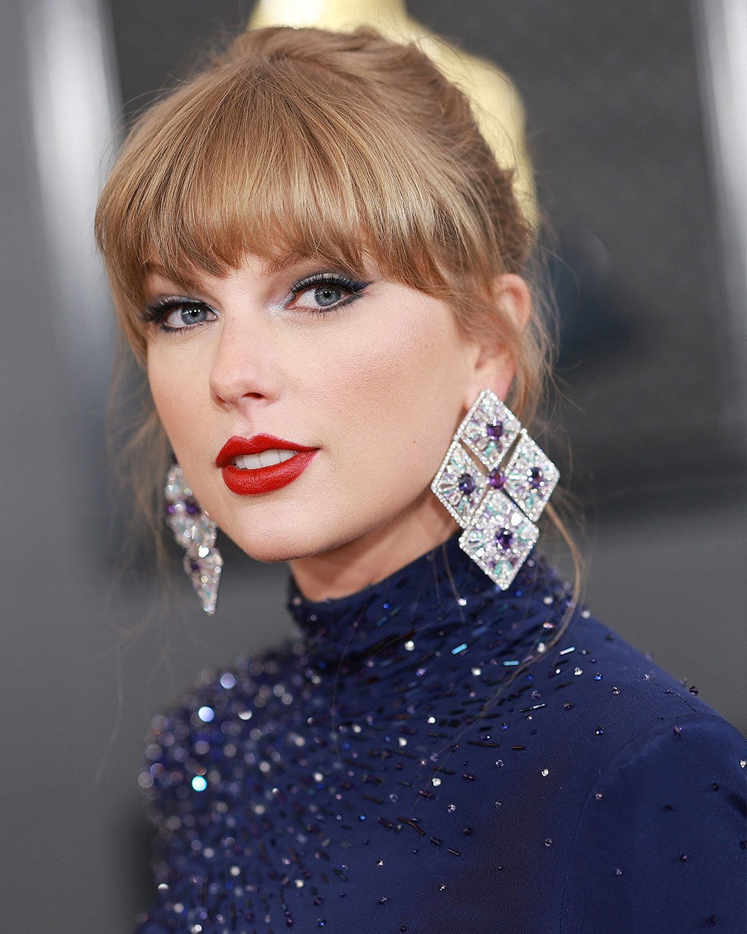 Taylor Swift Watch Necklace: What's the Story Behind Grammy Bling