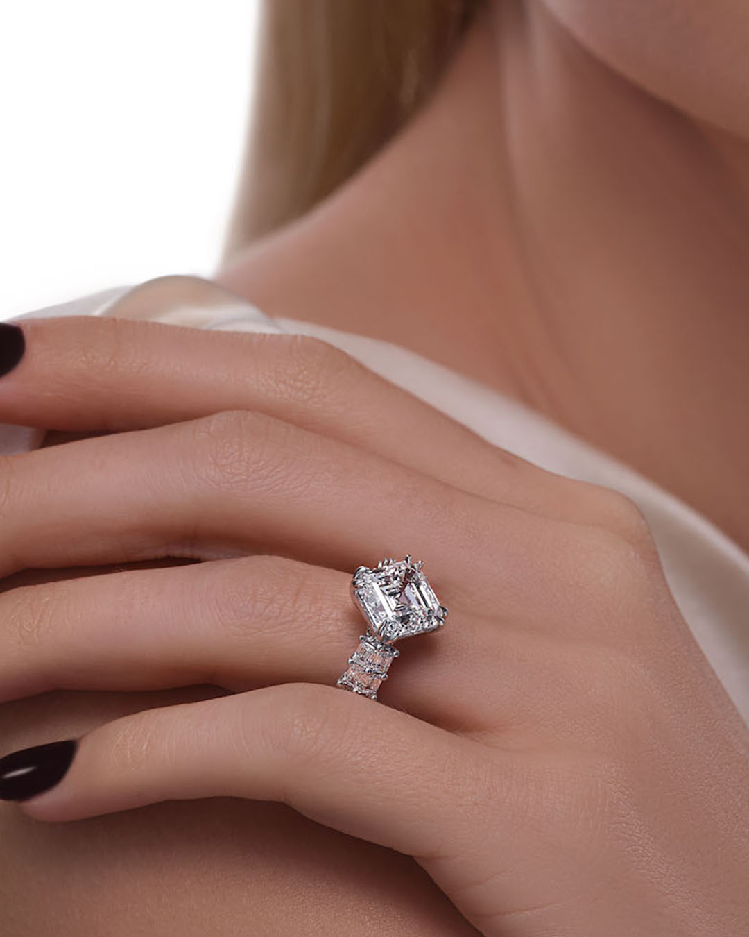 Asscher-Cut Diamond Engagement Rings To Make You Swoon - Only Natural ...