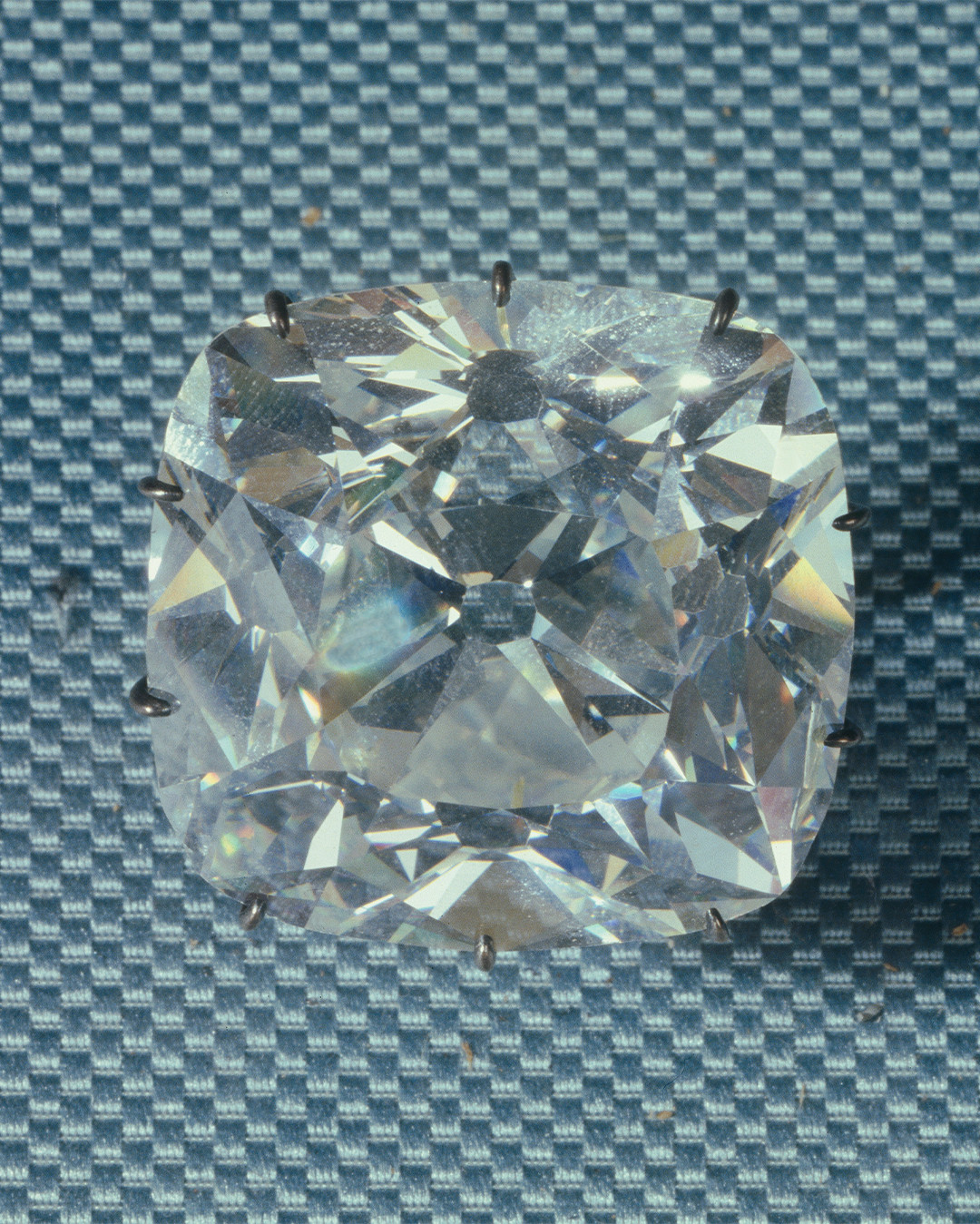 Petite histoire du luxe : le diamant, minéral le plus pur et le plus  convoité au monde - Luxus Plus Mag