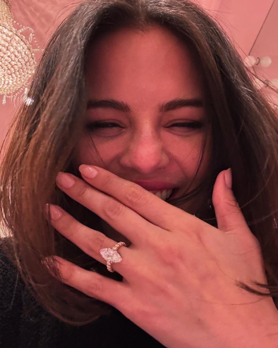 Selena Gomez engagement ring