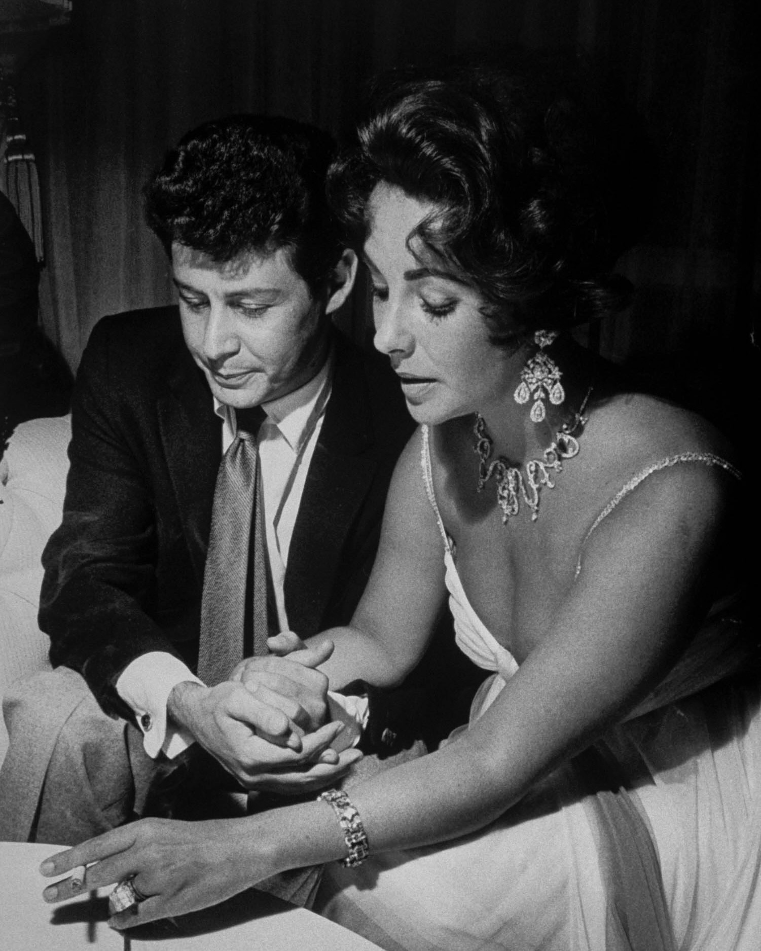 Elizabeth Taylor’s Engagement Bracelet From Eddie Fisher